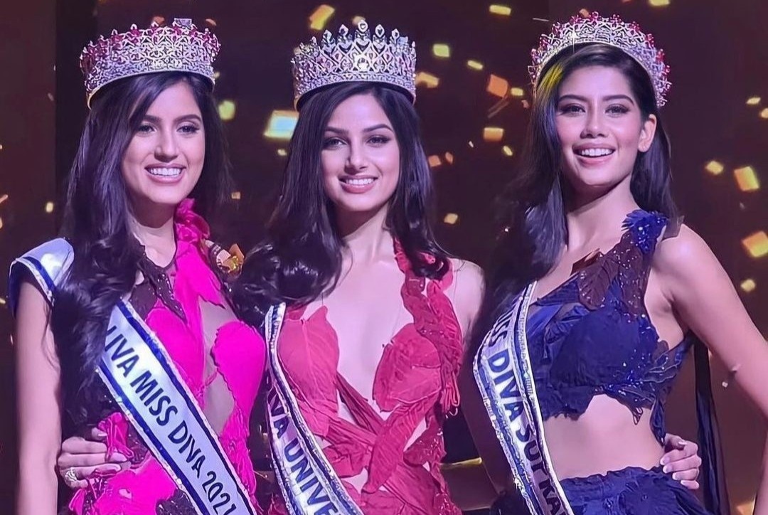 Dien vien 21 tuoi dang quang Hoa hau Hoan vu An Do hinh anh