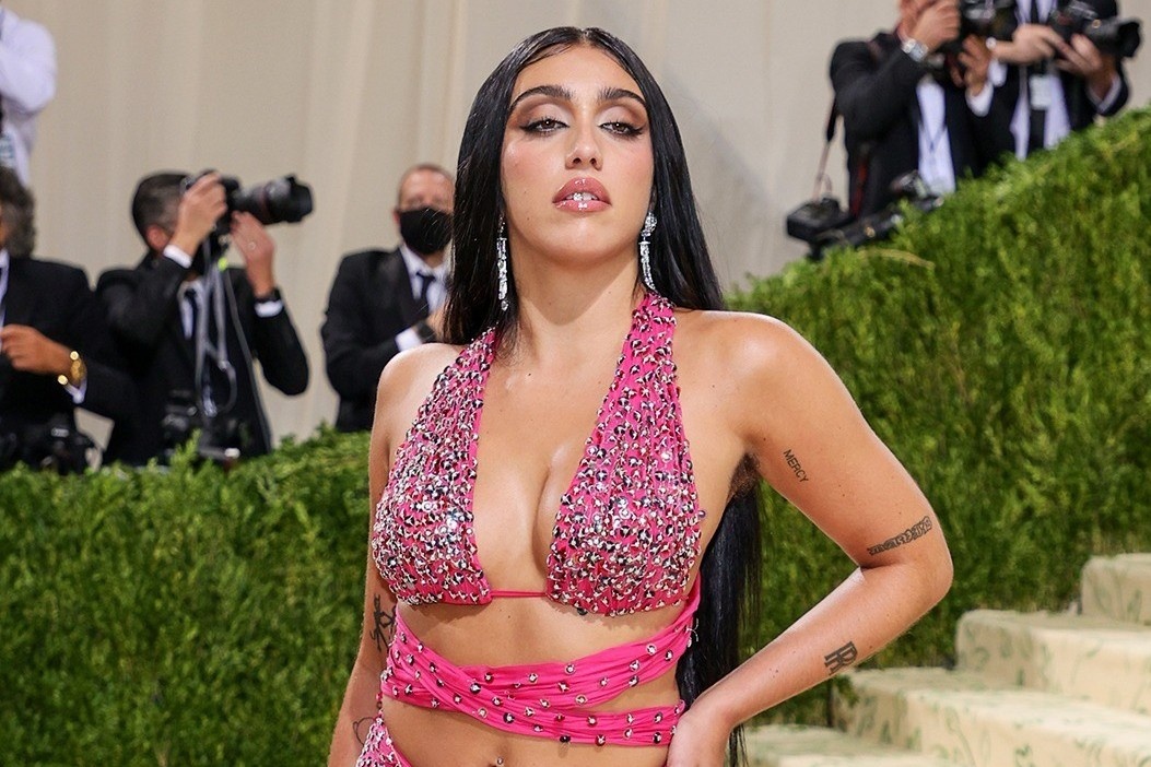 Con gai Madonna: 'Toi cam thay dien ro khi du Met Gala' hinh anh