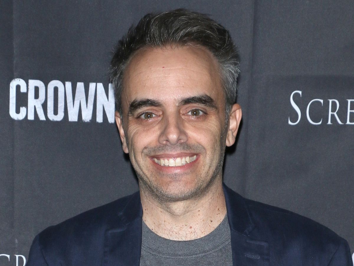 dao dien bi trung dan xuat vien anh 1