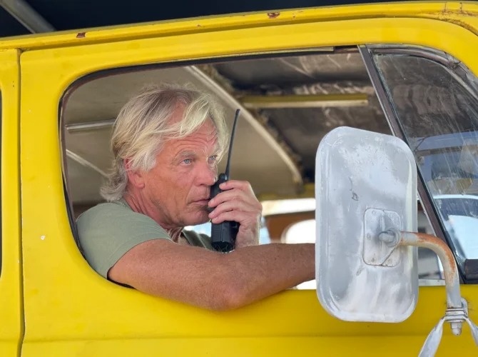 Alec Baldwin ban chet nguoi tren phim truong anh 1