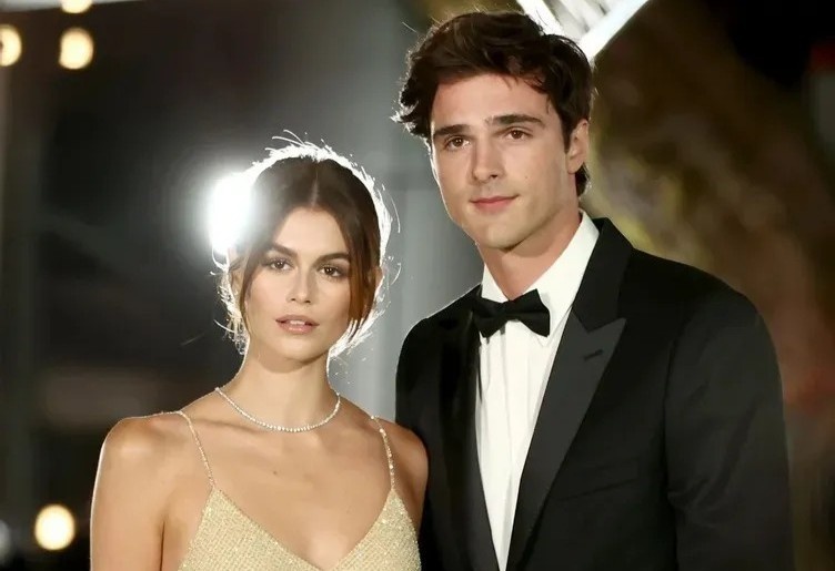 Kaia Gerber chia tay ban trai dien vien hinh anh