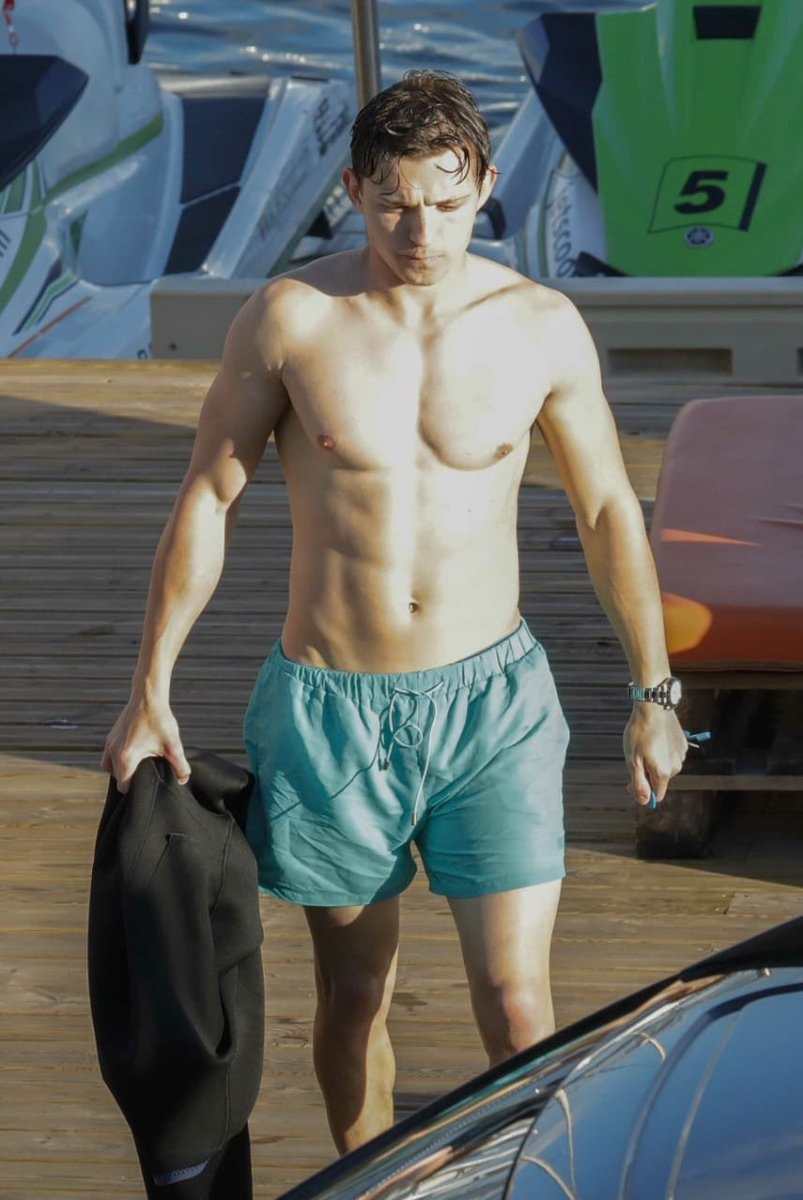 Chế độ tập luyện của Tom Holland  ảnh 1 Che do tap luyen cua Tom Holland anh 1