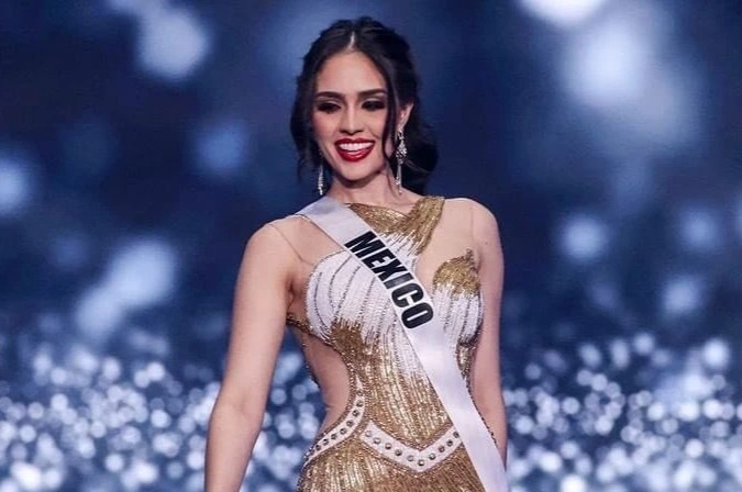 Su co trinh dien o ban ket Hoa hau Hoan vu 2021 hinh anh