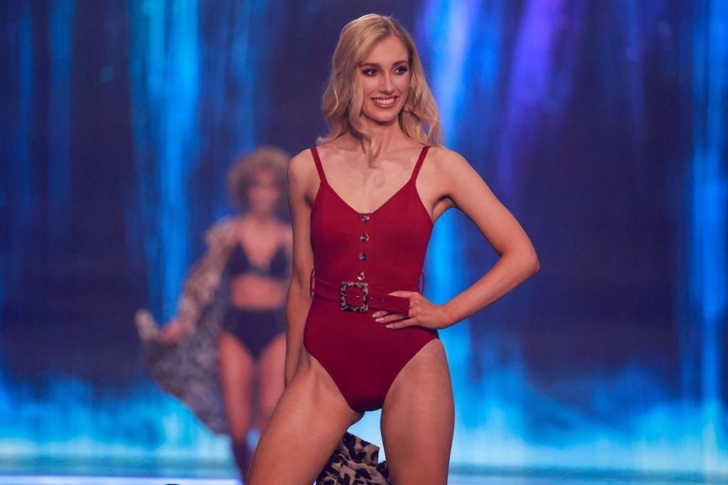 thi sinh Hoa hau Hoan vu dien ao tam anh 7