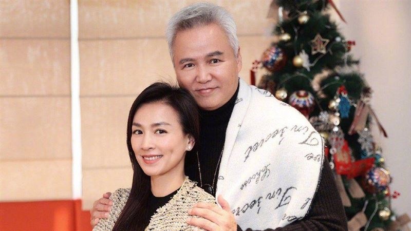 Vo chong Truong Dinh bi phong toa tai san hinh anh