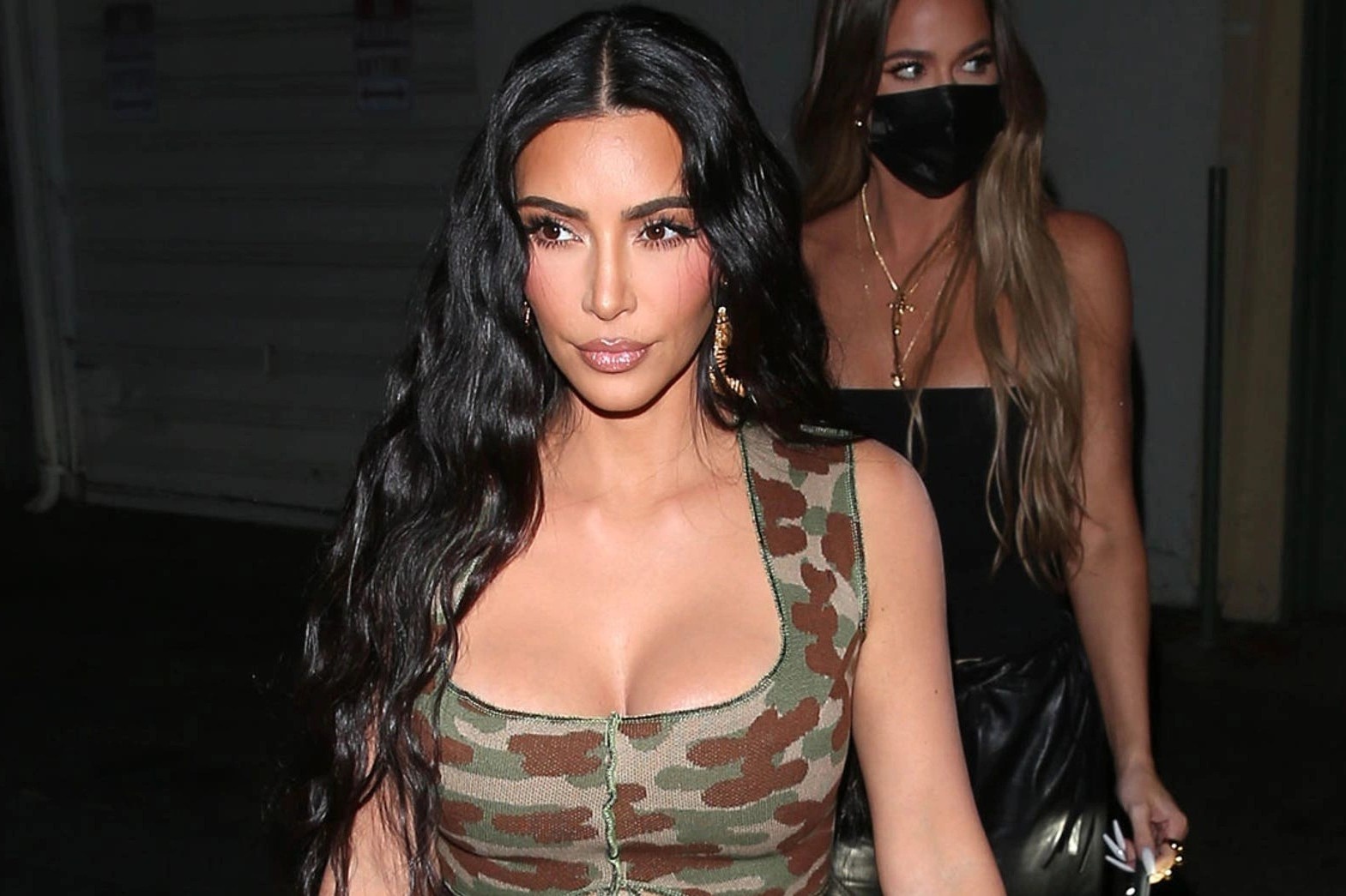 Nguoi quan ly cua Kim Kardashian bi sat hai hinh anh