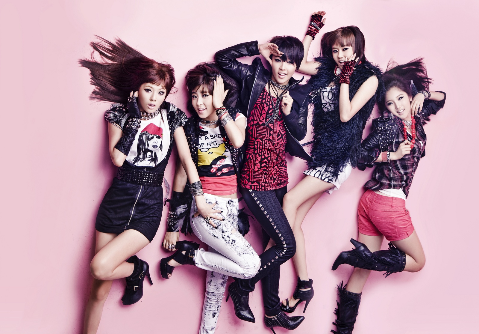 Jennie,  Suzy được công ty quản lý thiên vị  ảnh 5 Jennie,  Suzy duoc cong ty quan ly thien vi anh 5