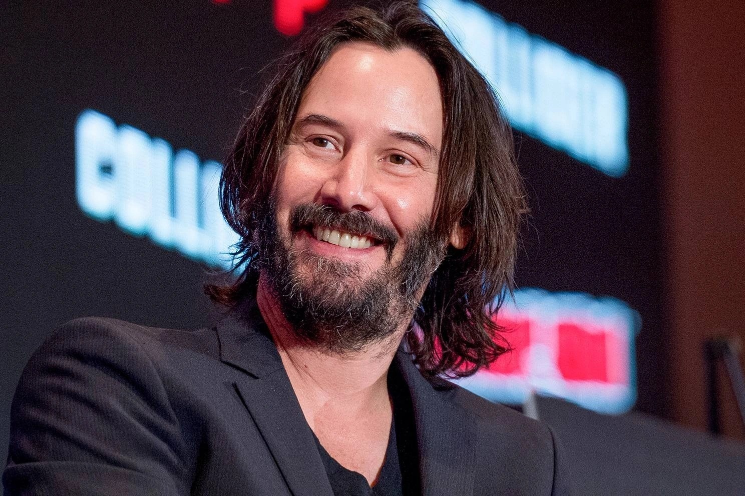 Keanu Reeves trich 70% cat-xe 'Ma tran' cho nghien cuu ung thu hinh anh