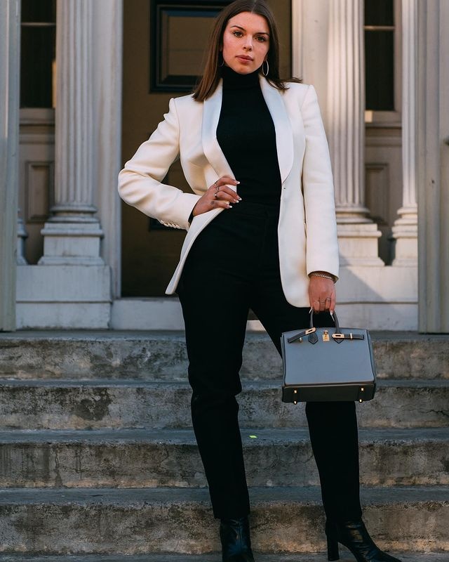 Bạn gái gợi cảm của Kanye West ảnh 8 Ban gai goi cam cua Kanye West anh 8