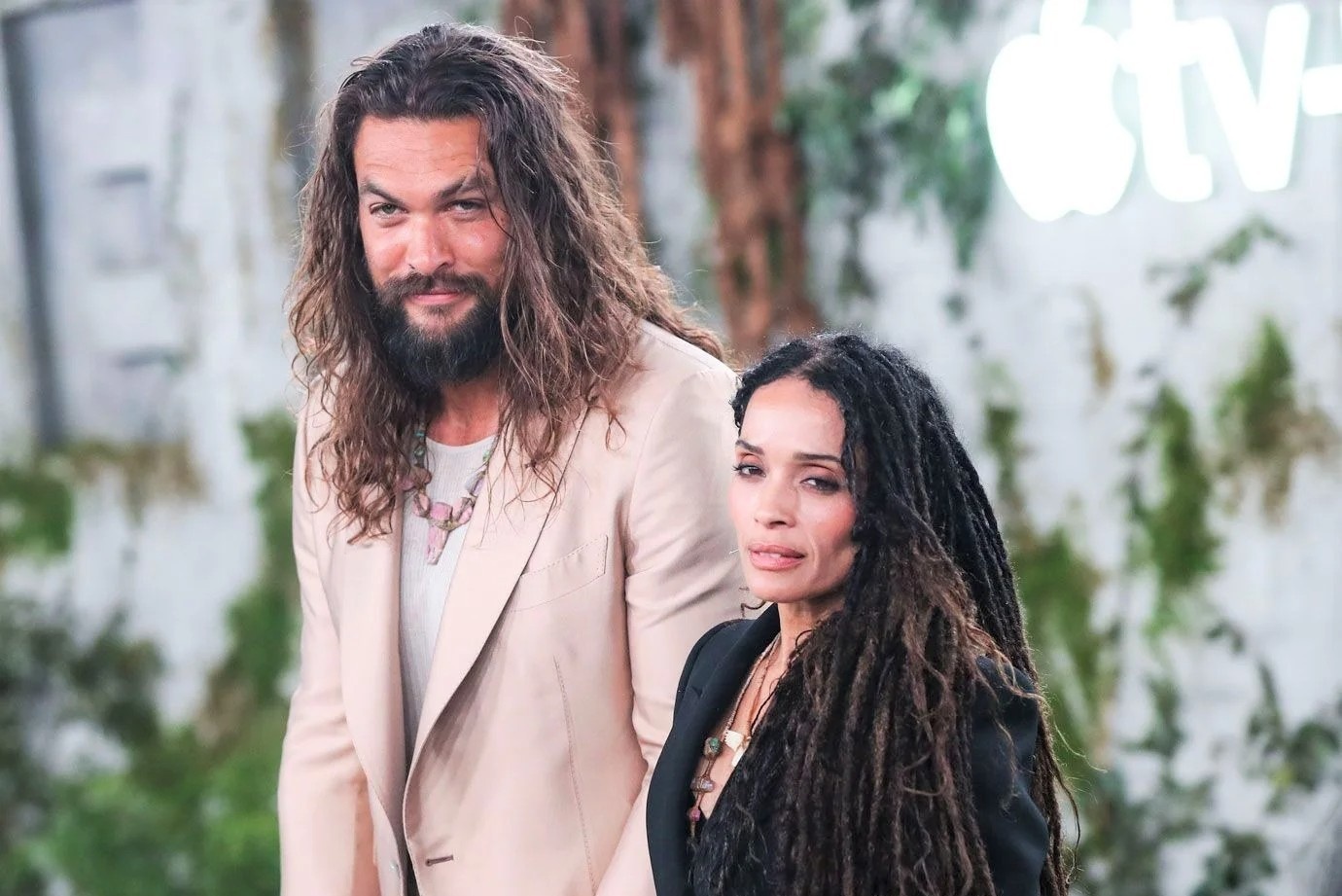 Dau hieu ran nut cua vo chong Jason Momoa hinh anh