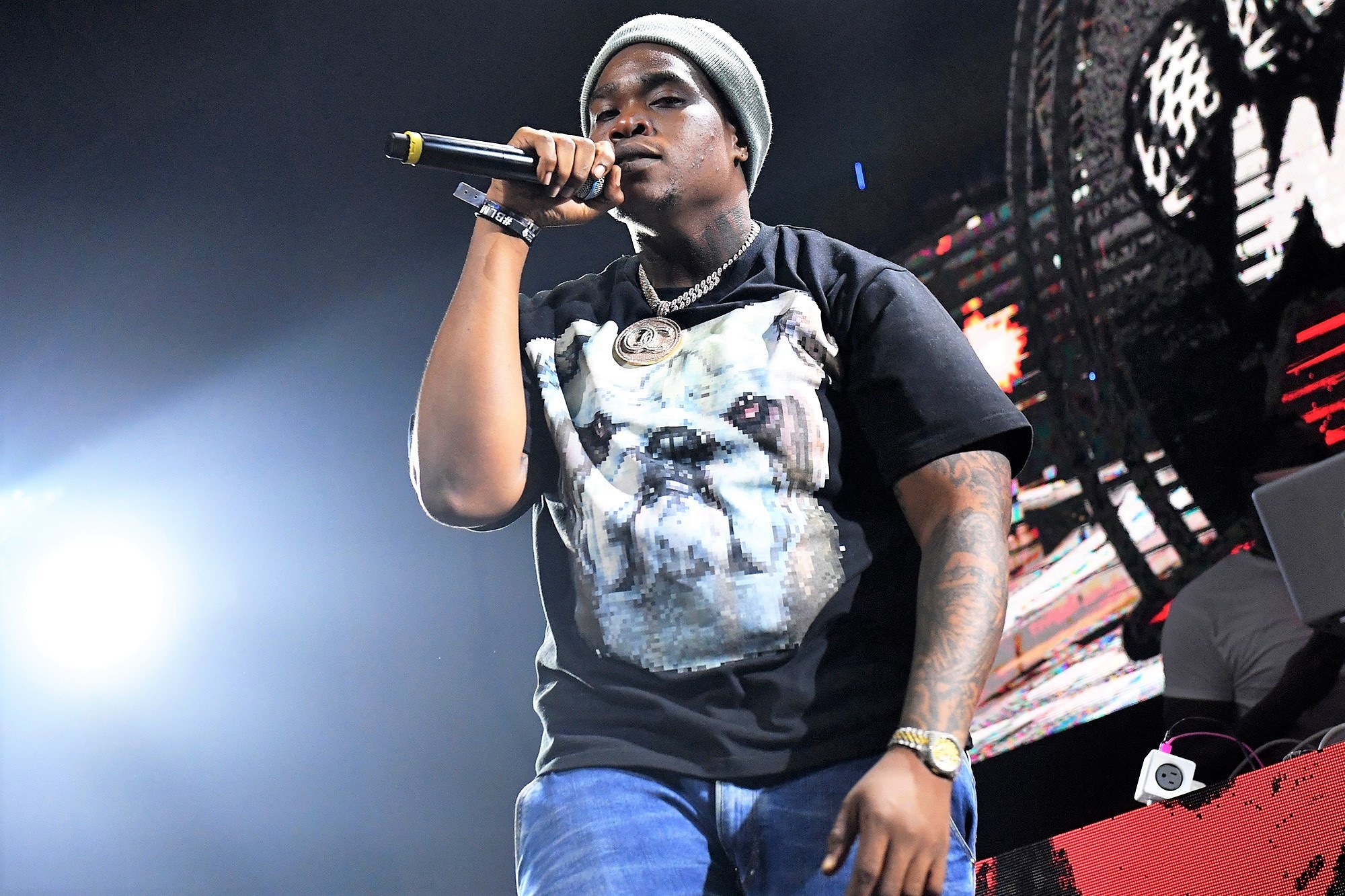 Rapper bi ban 15 phat sung anh 1