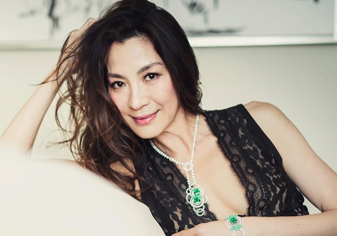 Suc hut cua da nu hang dau chau A hinh anh