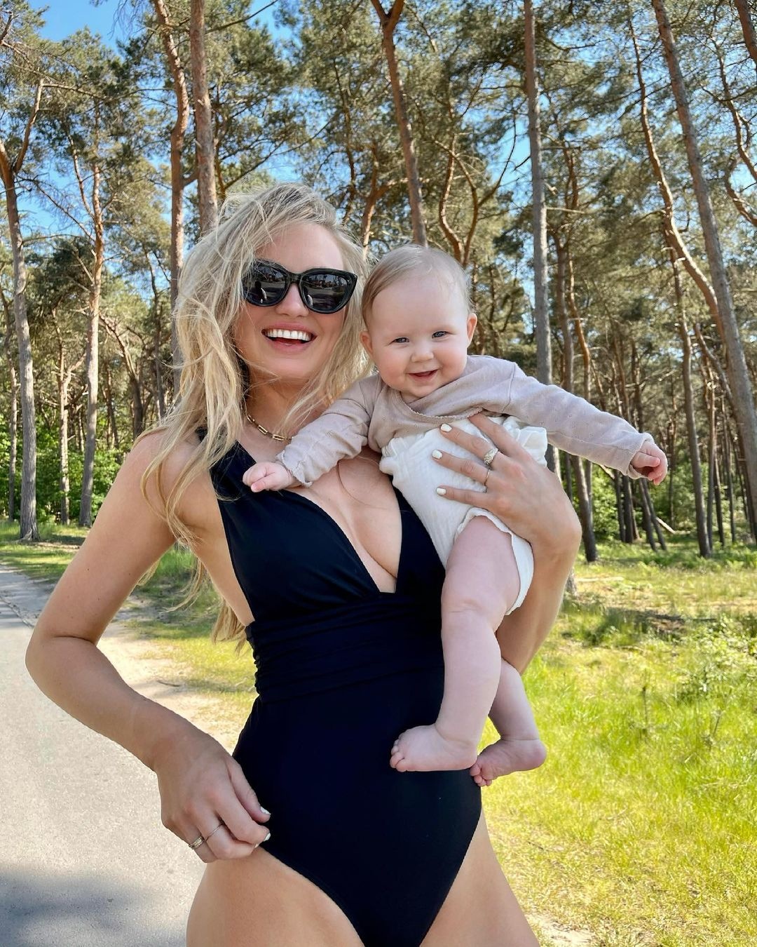 thiên thần nội y Romee Strijd đính hôn ảnh 3 thien than noi y Romee Strijd dinh hon anh 3