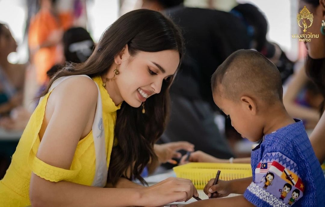 Hoa hau Thai Lan 2022 anh 8