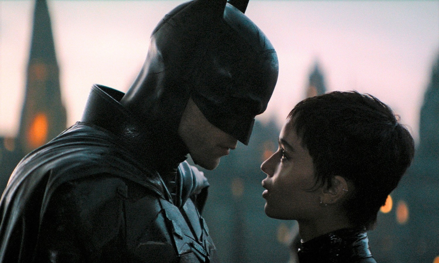 bom tan Uncharted anh 2