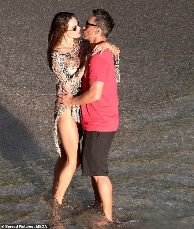 thiên thần nội y Alessandra Ambrosio ảnh 1 thien than noi y Alessandra Ambrosio anh 1