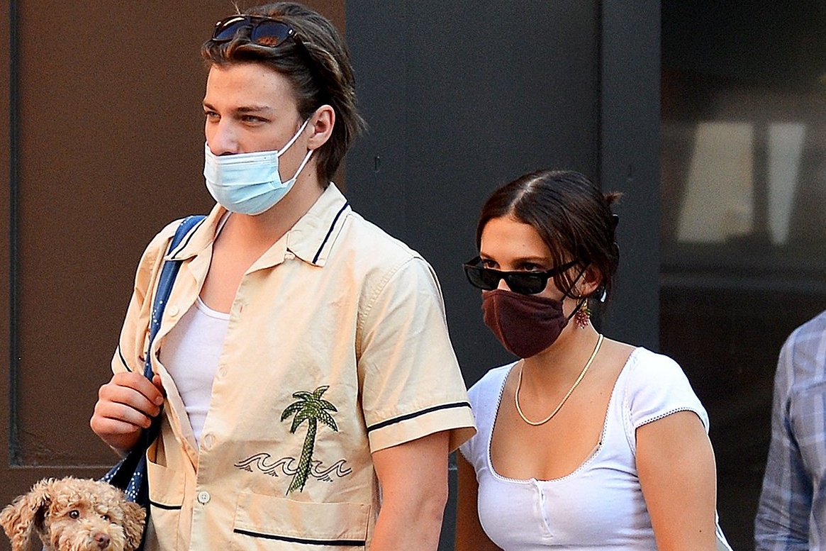 Bo doi tuoi teen noi tieng Hollywood hinh anh