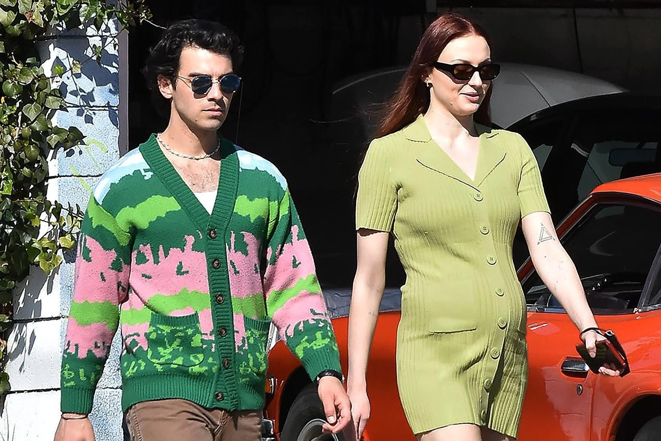 Sophie Turner mang thai hinh anh