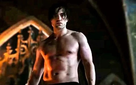 Tro dua nguy hiem trong rap chieu 'The Batman' hinh anh