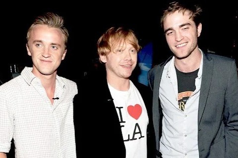 Khi dien vien 'Harry Potter' dong phim sieu anh hung hinh anh