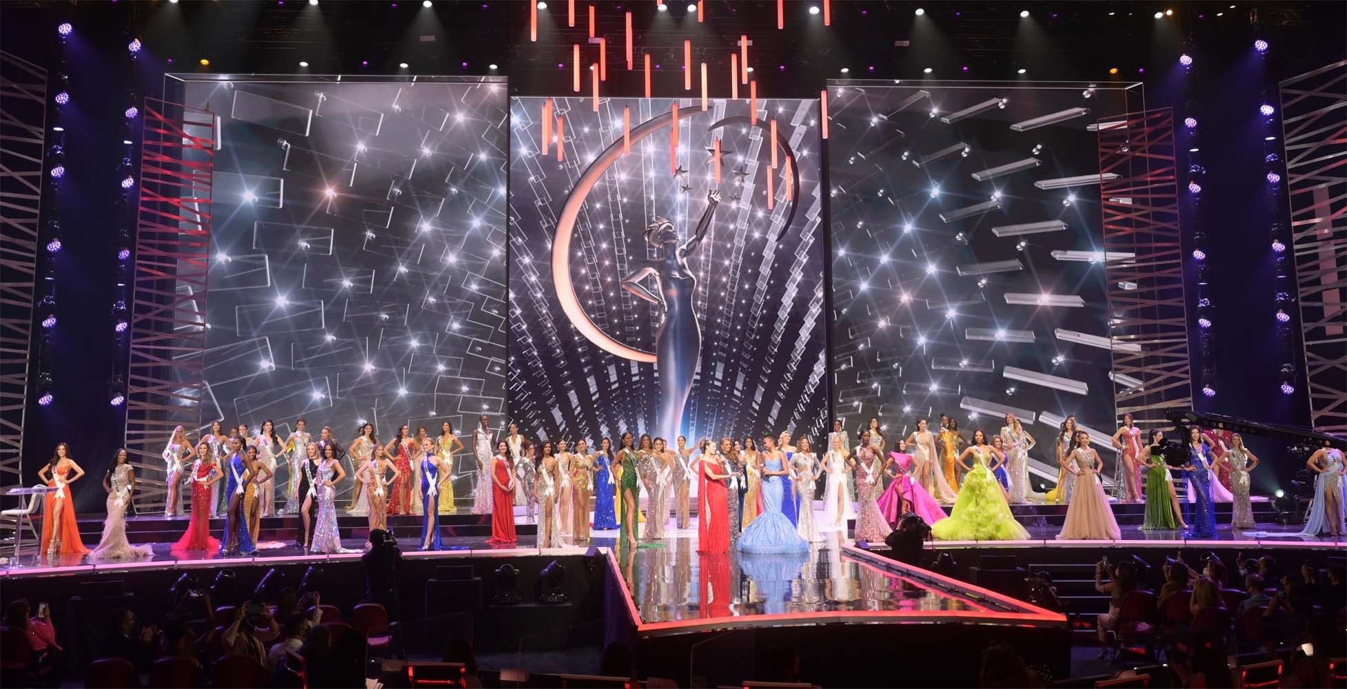 Hoa hau Thuy Tien kiem 70 ty anh 1