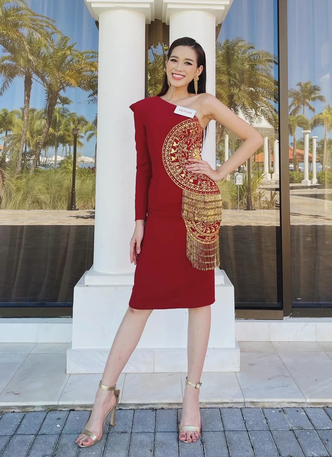 Do Thi Ha lot top 13 Hoa hau The gioi anh 5