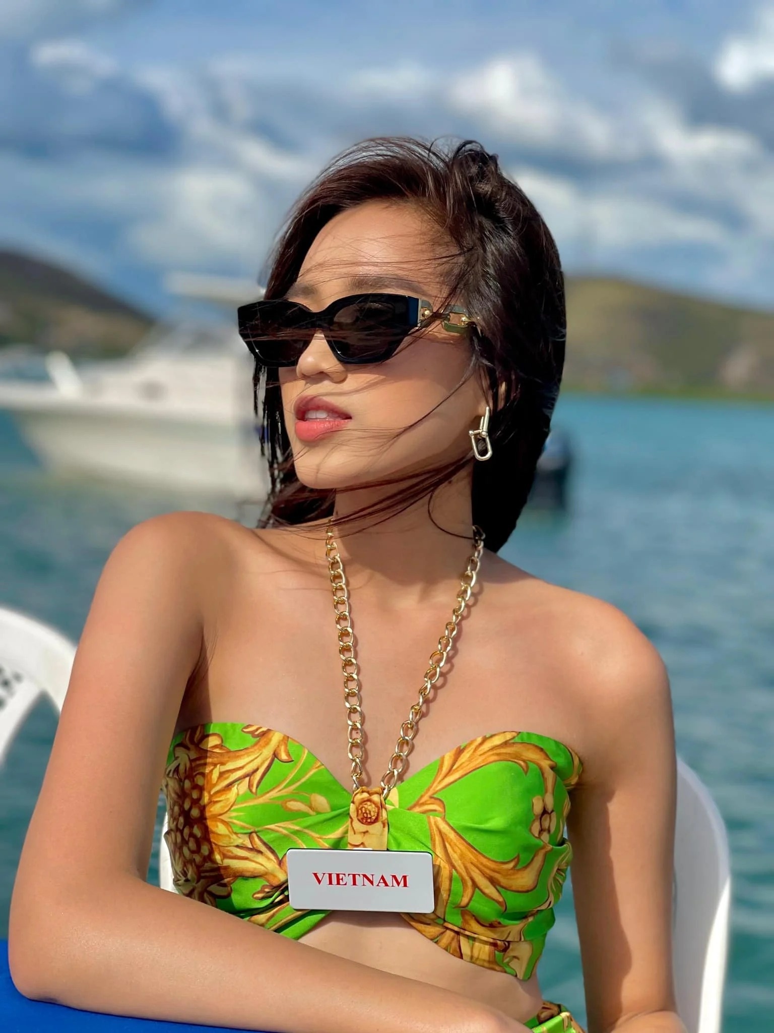 Do Thi Ha lot top 13 Hoa hau The gioi anh 10