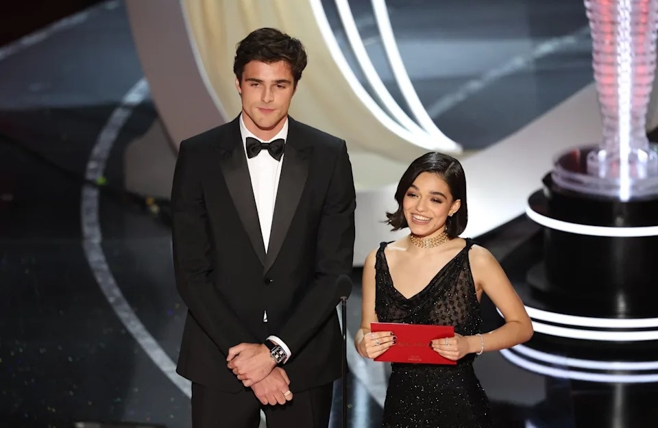 Rachel Zegler khong duoc moi den Oscar anh 1