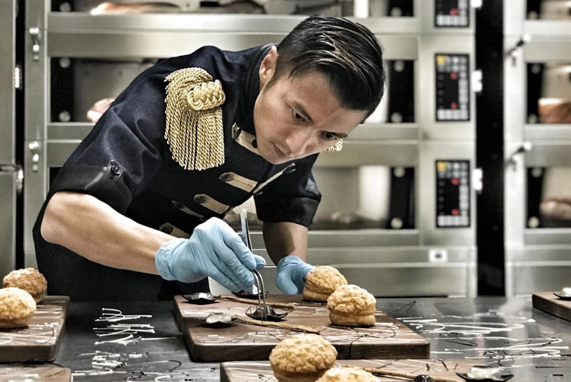 sao Hong Kong kinh doanh thua lo vi dich Covid-19 anh 3