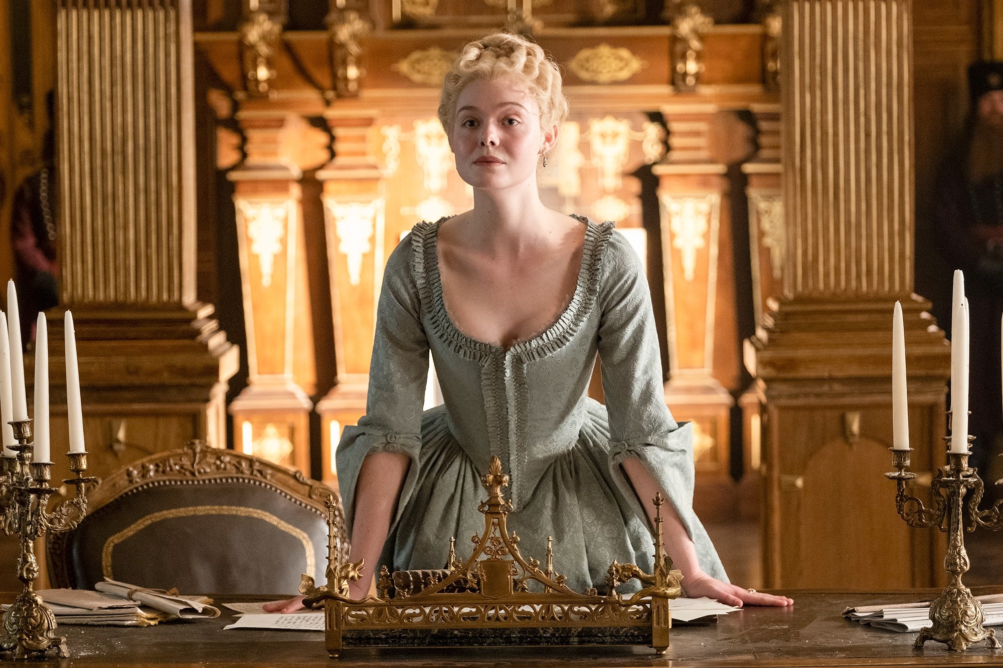 diễn viên nữ khó thở khi mặc áo nịt ngực ảnh 2 dien vien nu kho tho khi mac ao nit nguc anh 2