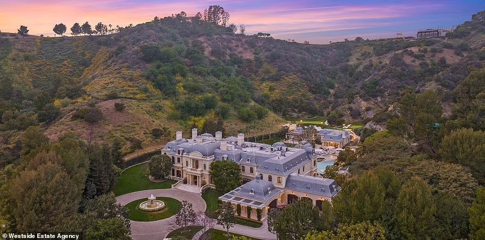 Tai tu Transformers ban bat dong san hon 87 trieu USD anh 2