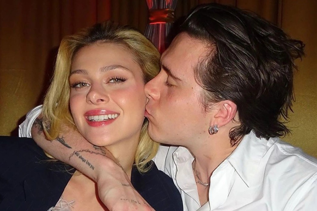 Gia dinh Beckham khong ton mot dong cho le cuoi con trai hinh anh