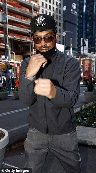 Em trai Chris Rock thách đấu với Will Smith ảnh 1 Em trai Chris Rock thach dau voi Will Smith anh 1