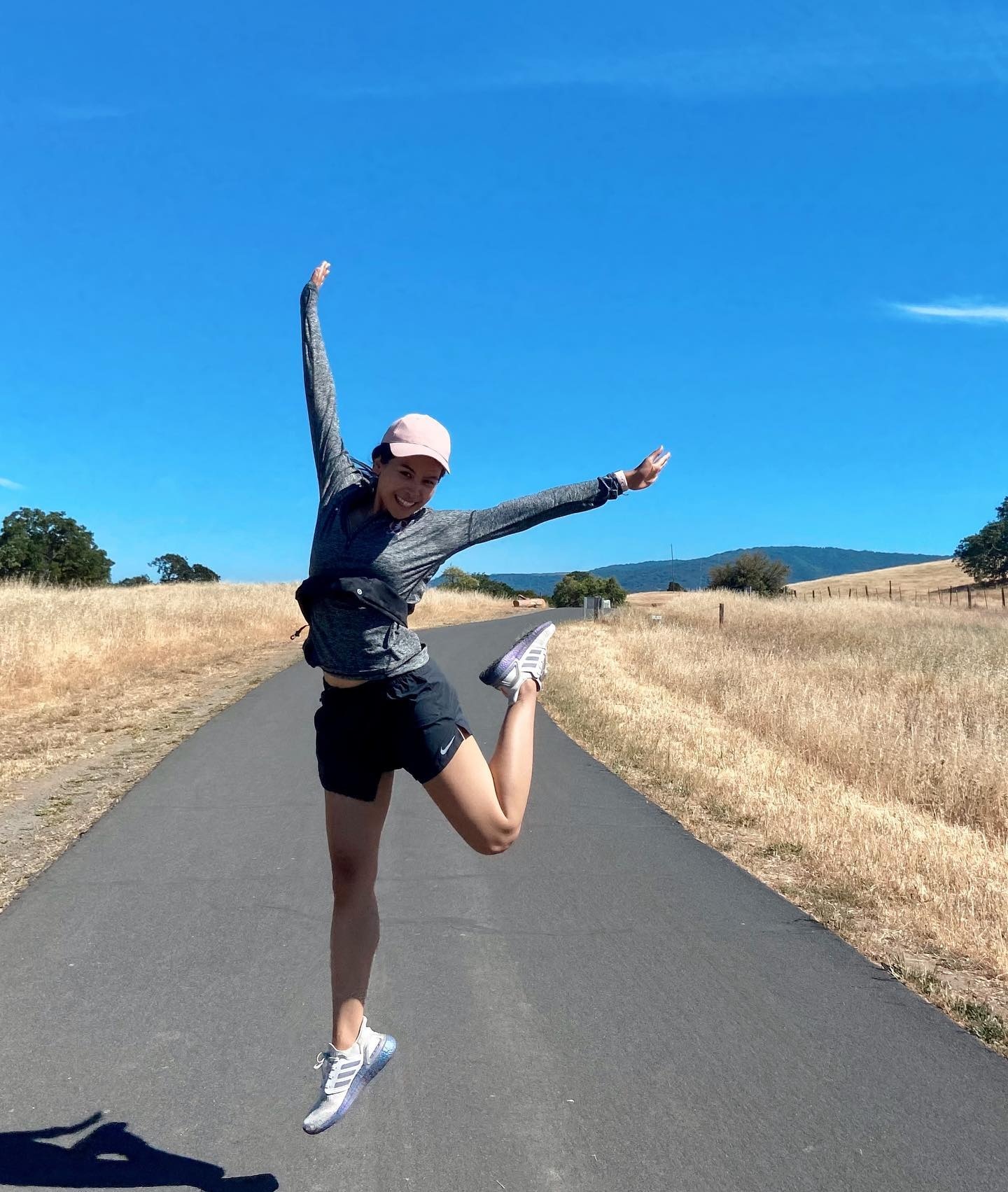 Indonesia chọn nữ ca sĩ phát ngôn viên G20 ảnh 9 Indonesia chon nu ca si phat ngon vien G20 anh 9