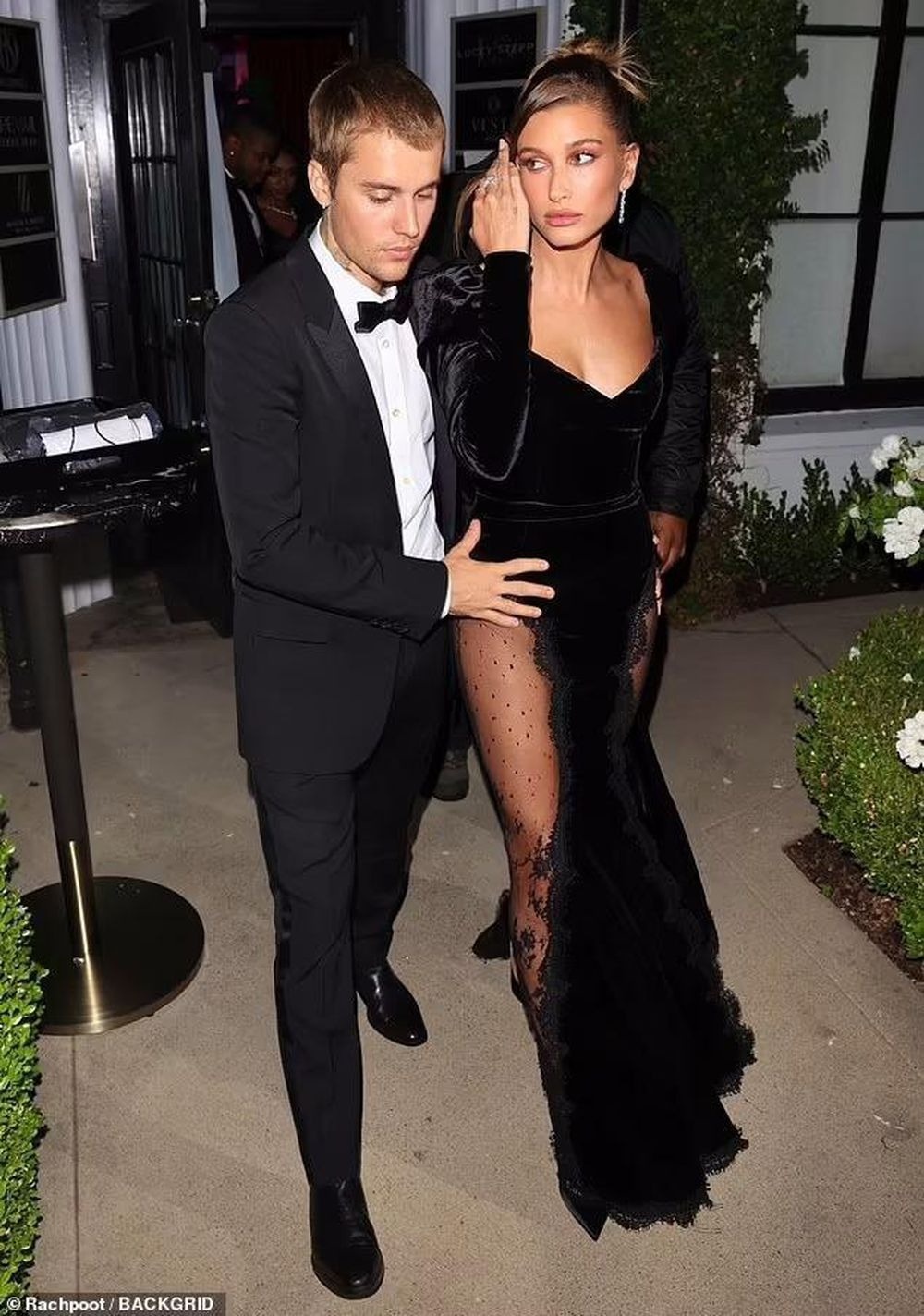 Hailey Bieber từ giã sàn diễn thời trang ảnh 2 Hailey Bieber tu gia san dien thoi trang anh 2