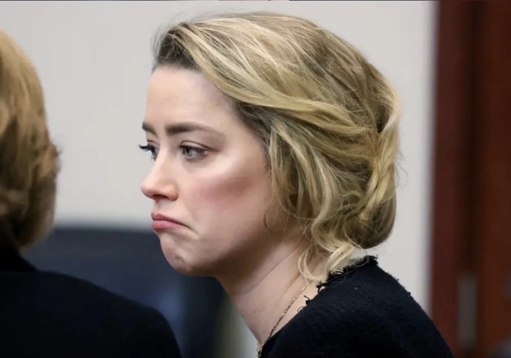 Tinh toan moi cua Amber Heard bi chi trich 'dien ro' hinh anh
