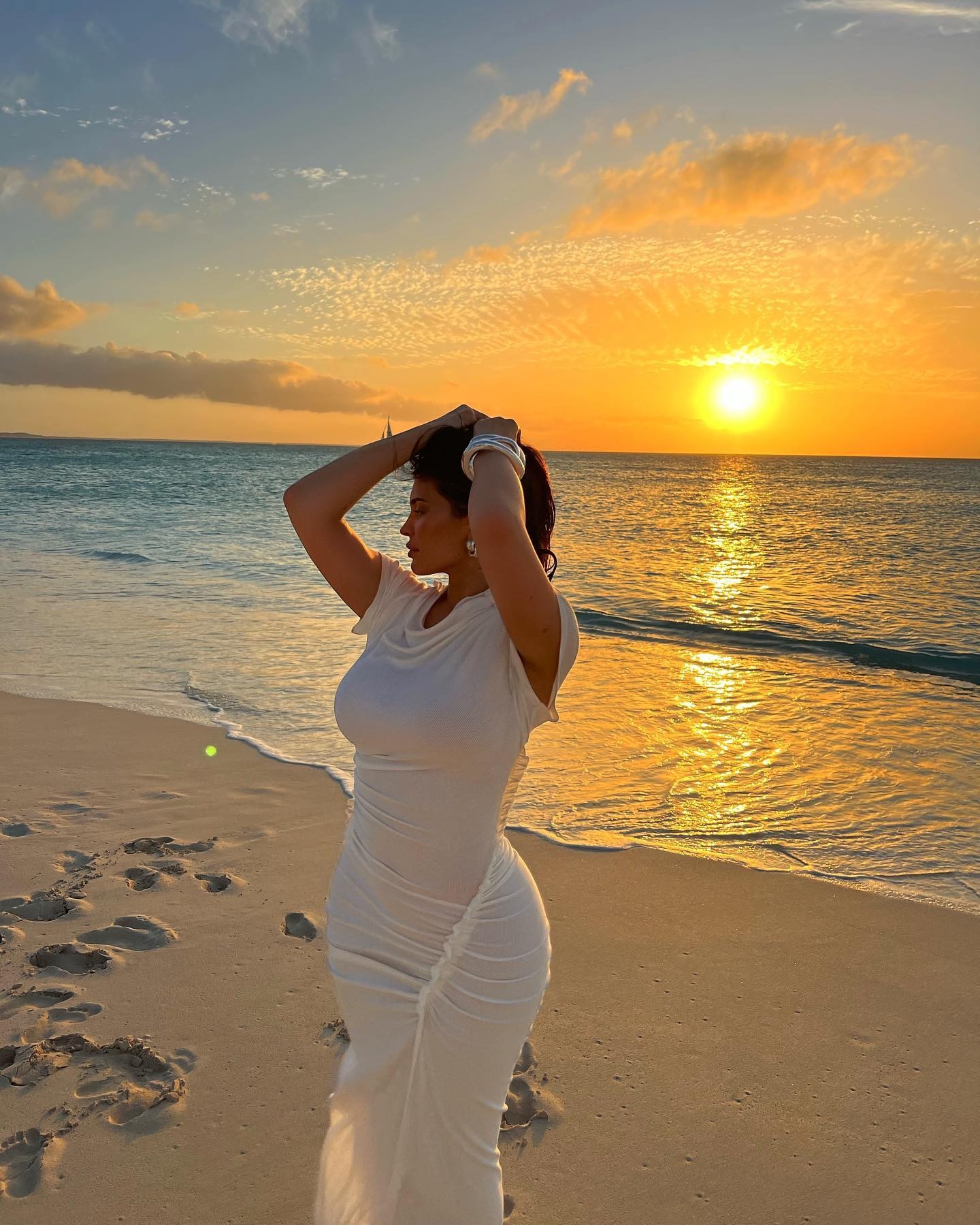 Kylie Jenner giảm 18 kg trong 3 tháng ảnh 2 Kylie Jenner giam 18 kg trong 3 thang anh 2