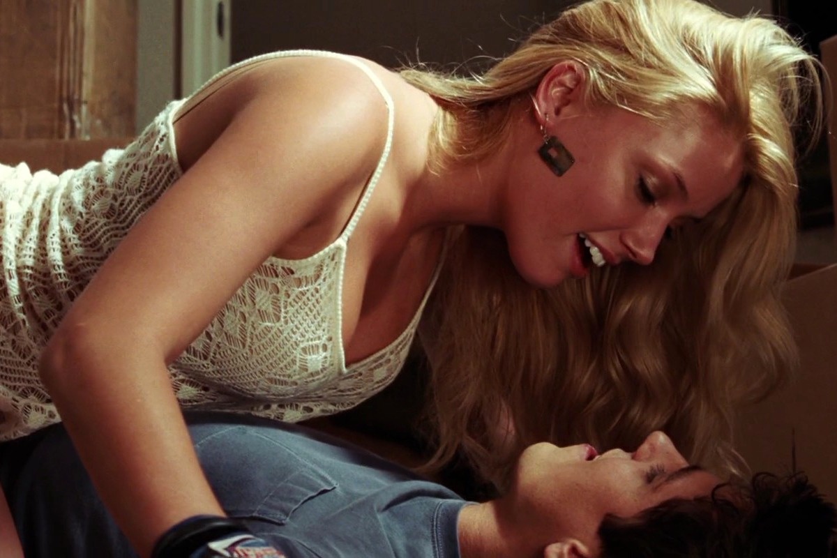 Su nghiep dien xuat cua Amber Heard hinh anh