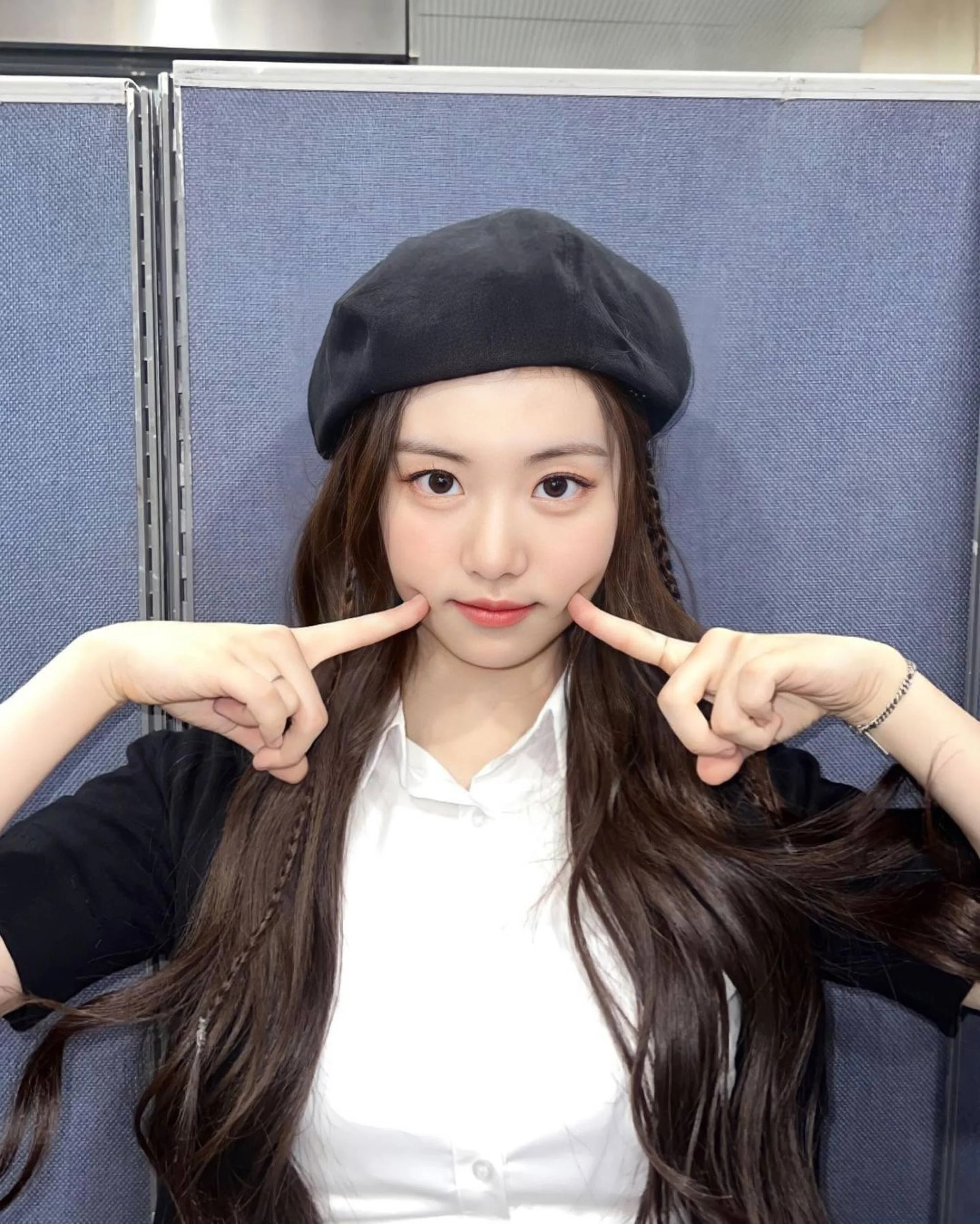 Nhóm nhạc Kpop gây tranh cãi ảnh 1 Nhom nhac Kpop gay tranh cai anh 1