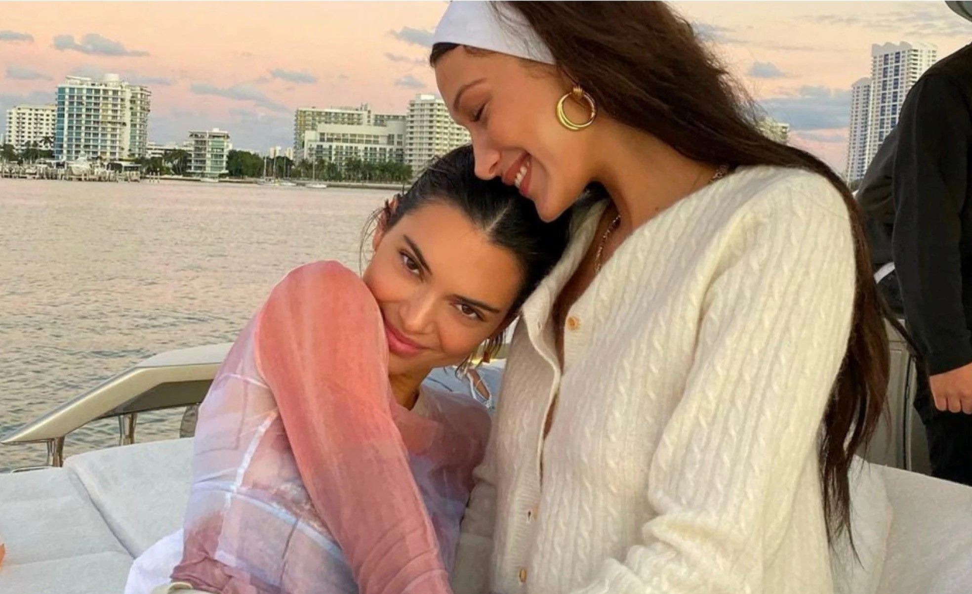 Kendall Jenner khong chay theo than hinh dong ho cat anh 6