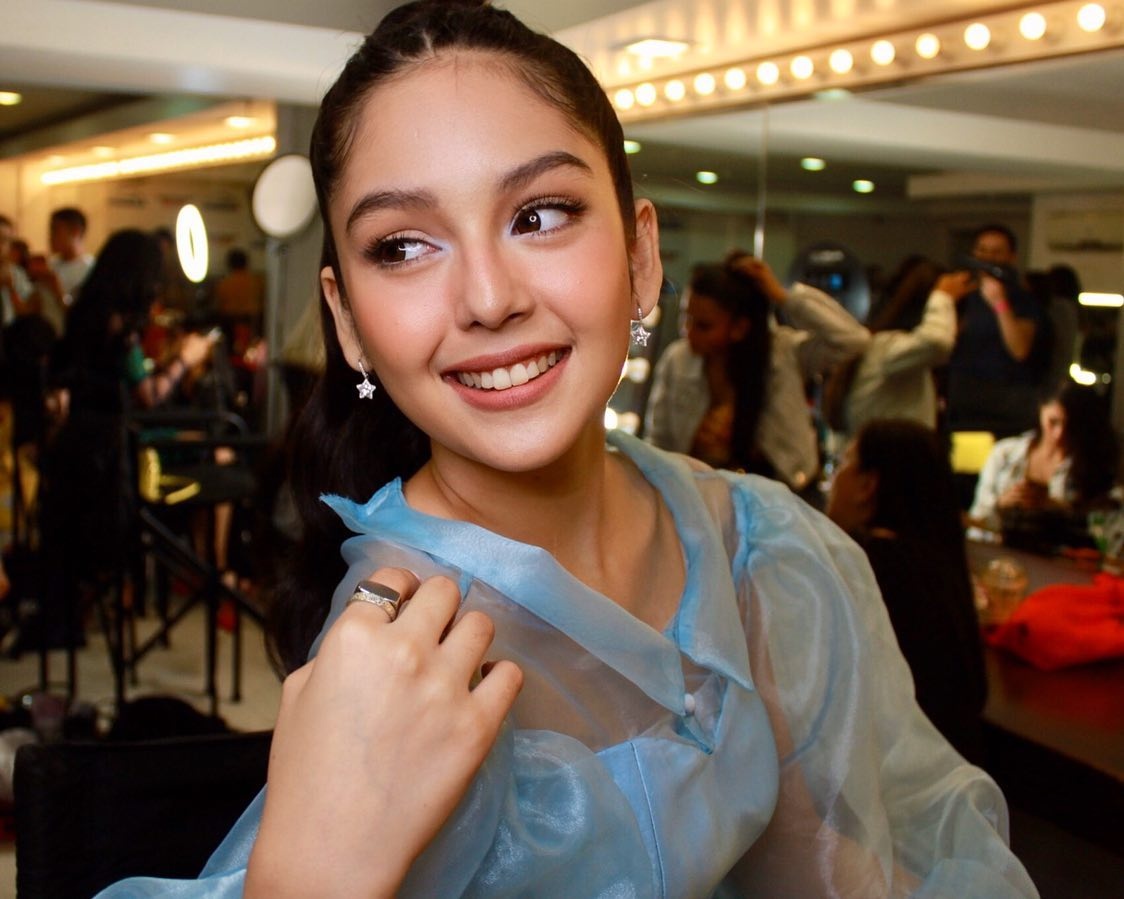 Thuc tap sinh 18 tuoi sap ra mat Kpop anh 7