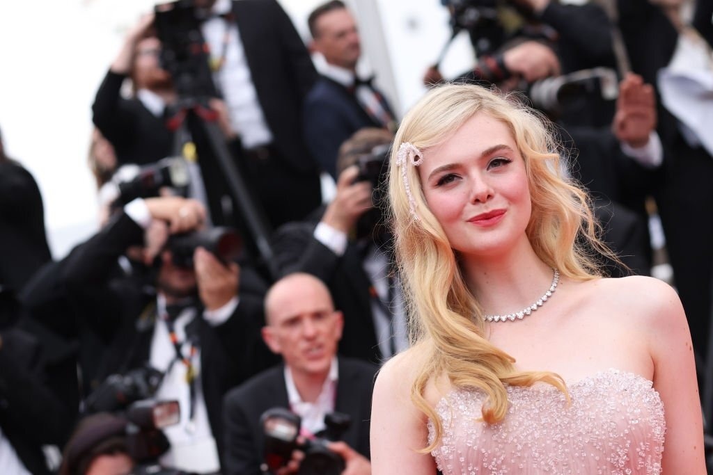 Elle Fanning toa sang o Cannes anh 7