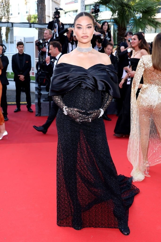 bạn gái Ronaldo gợi cảm ở Cannes ảnh 15 ban gai Ronaldo goi cam o Cannes anh 15