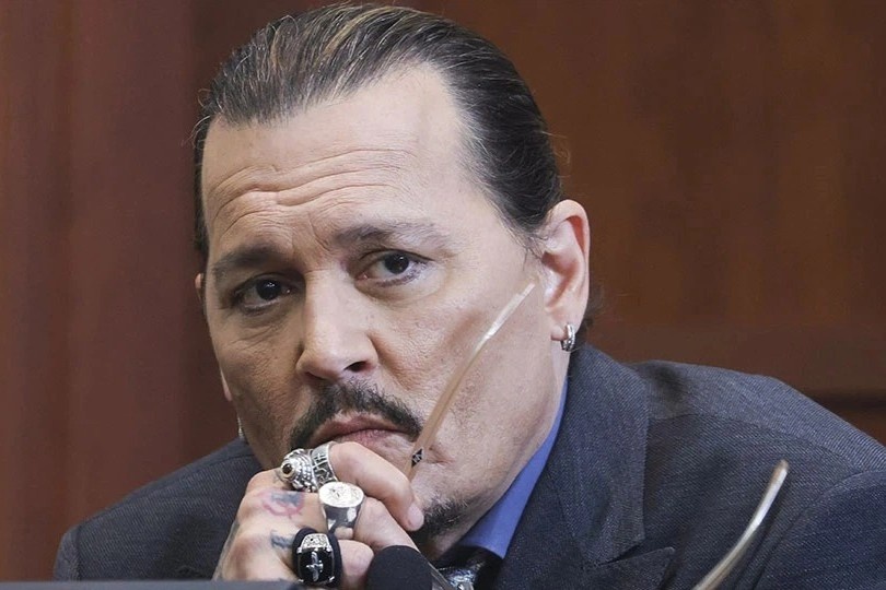 Johnny Depp da de doa Elon Musk hinh anh