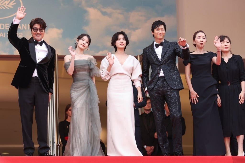 IU toa sang o Cannes anh 4