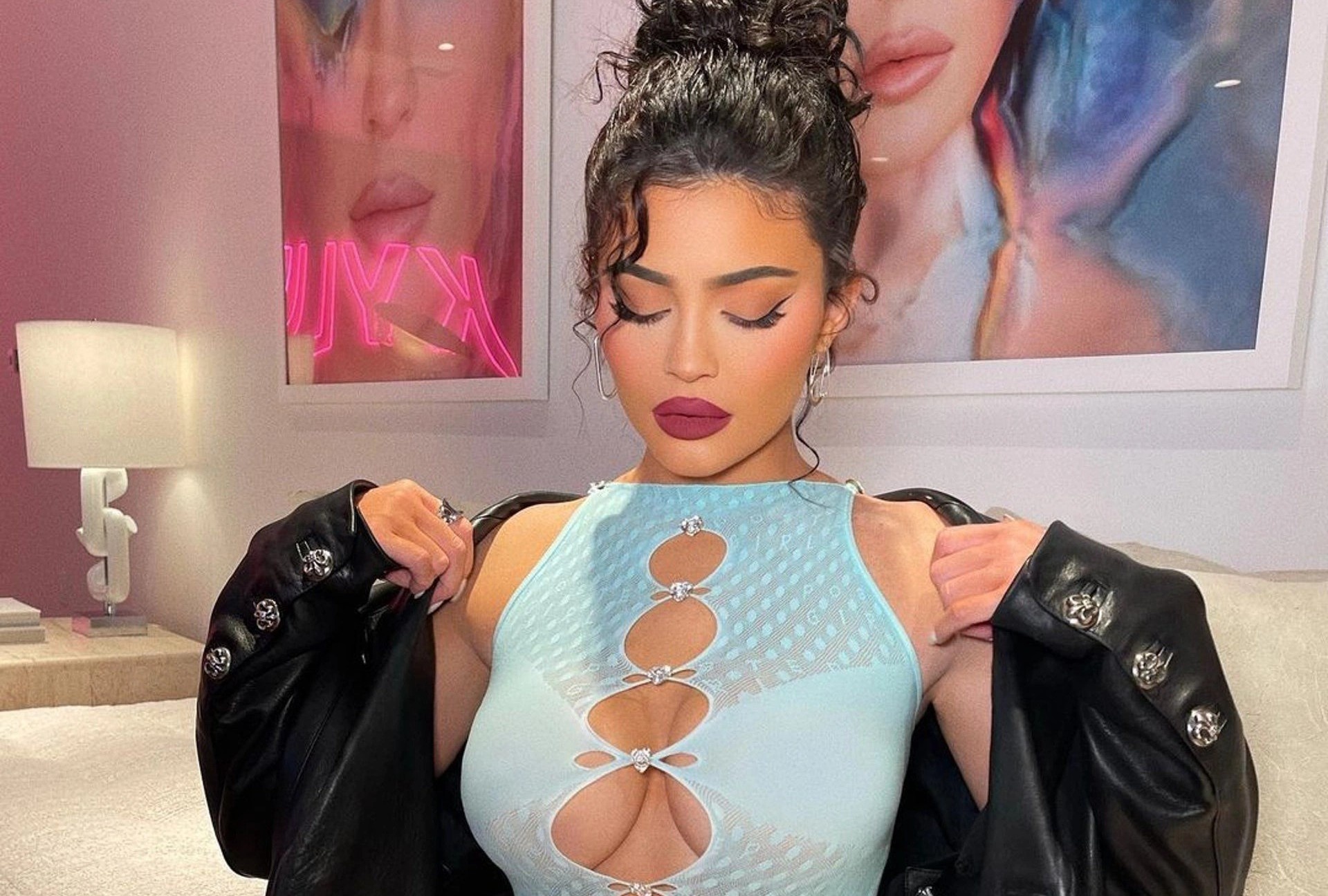 My nhan Hollywood mac vay thung lo hinh anh