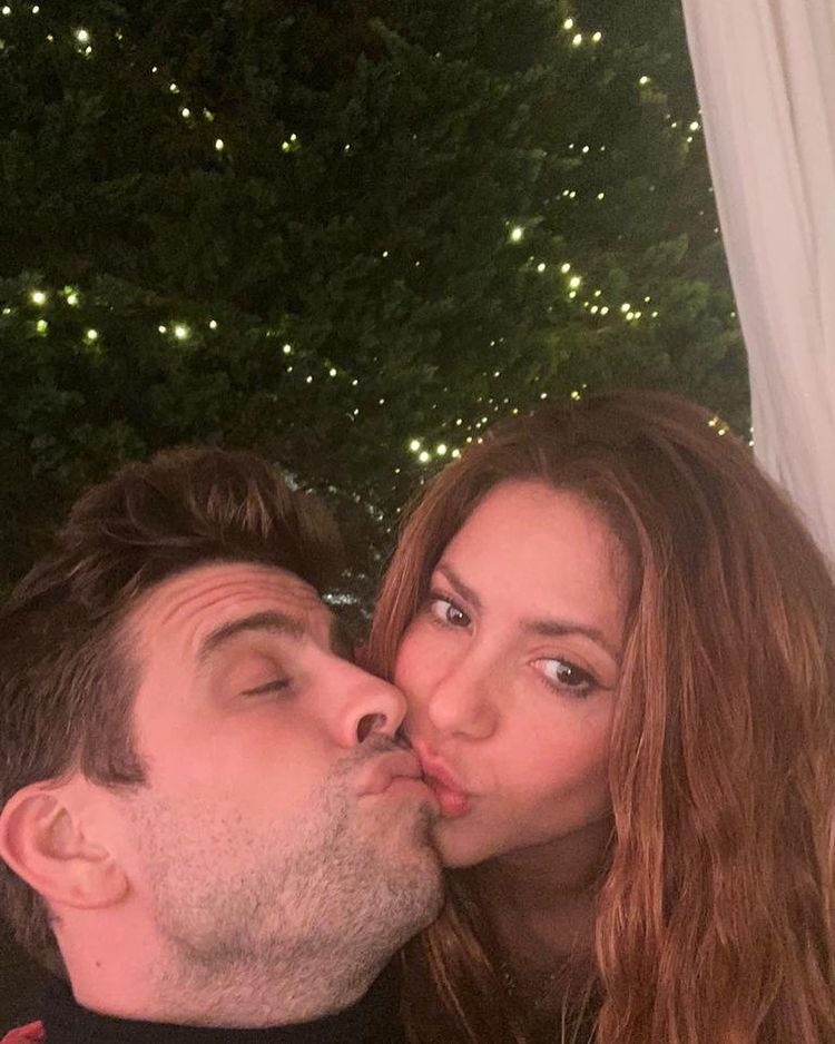 Gerard Pique va Shakira anh 8