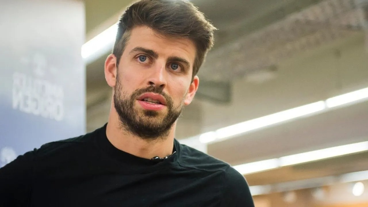 Gerard Pique va Shakira chia tay anh 10