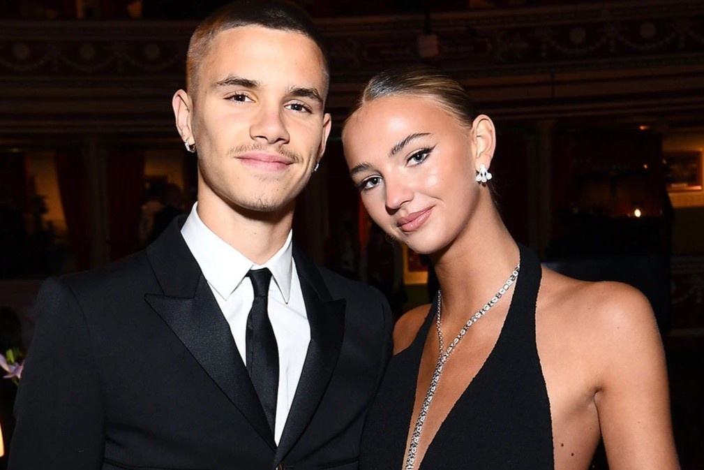 Ba nam yeu cua Romeo Beckham va ban gai nguoi mau hinh anh