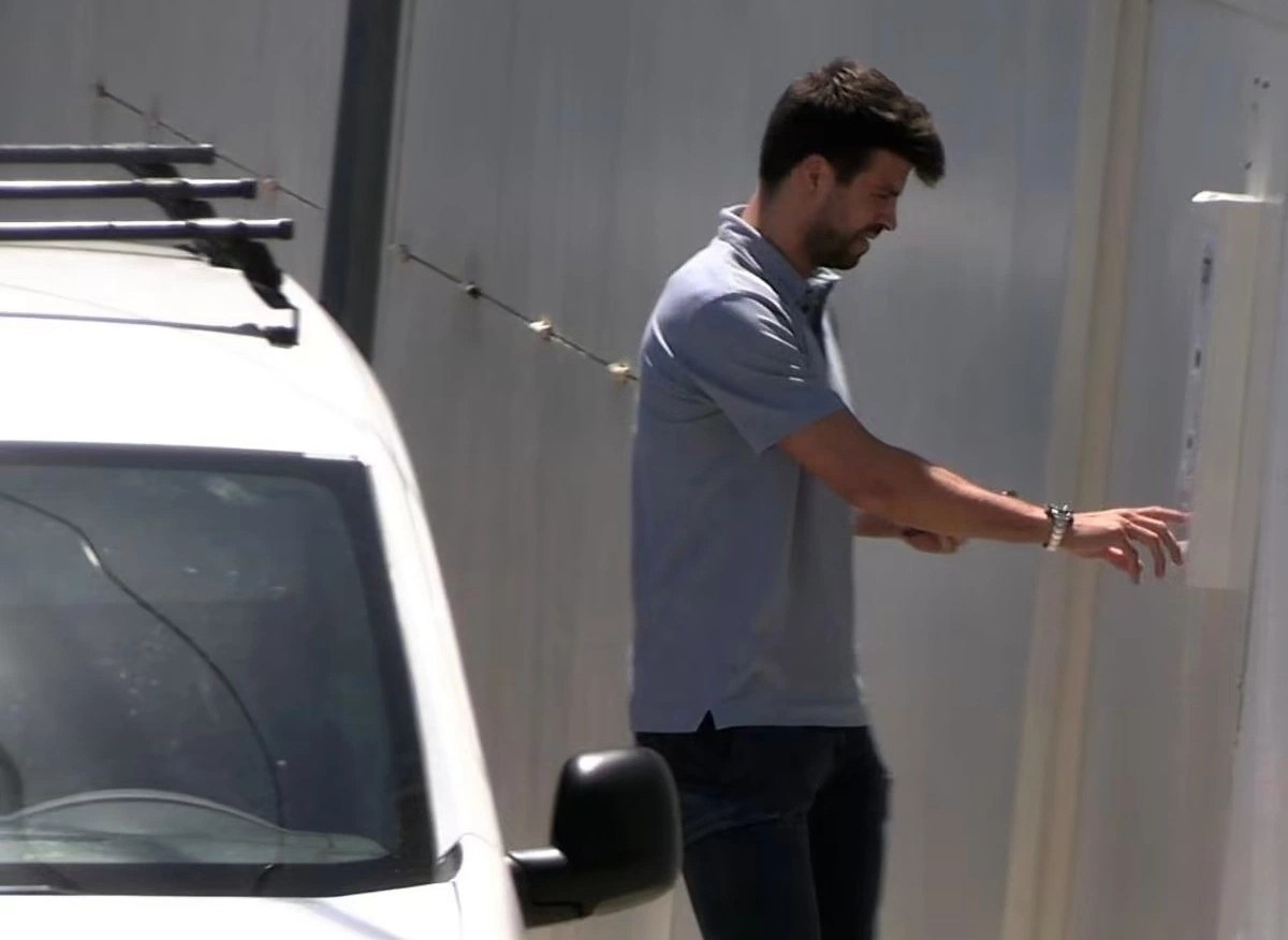 Gerard Pique và Shakira ảnh 2 Gerard Pique va Shakira anh 2